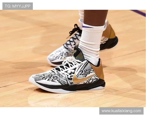 杜克大学女篮官宣专属配色Kobe5PE惊艳亮相彰显冠军级荣耀气场